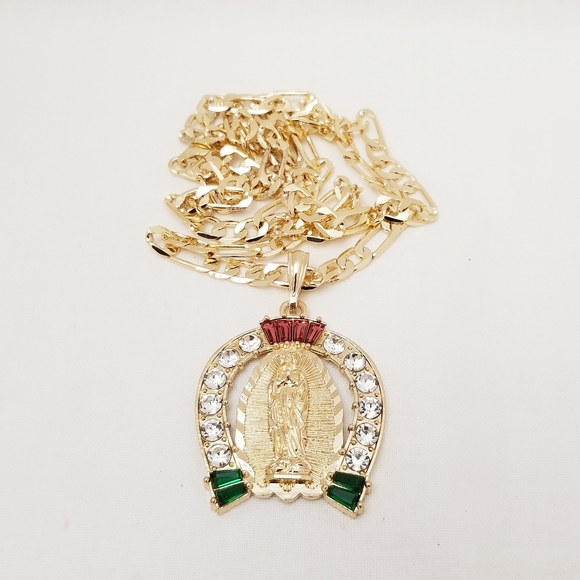 On sale! Shoe Horse Religious Men's Necklace. 14K Gold Plated. New - Picture 5 of 6